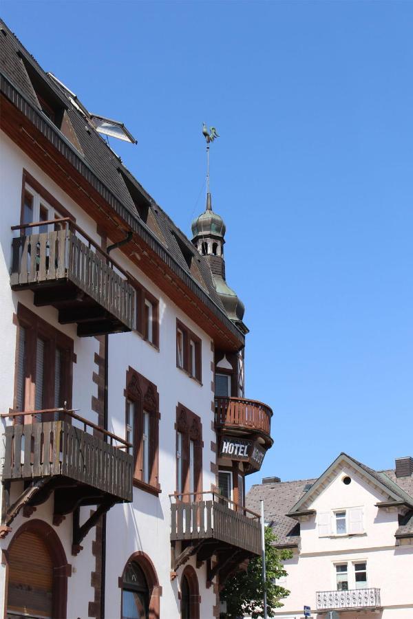 Hotel Neustaedter Hof Titisee-Neustadt Exterior foto